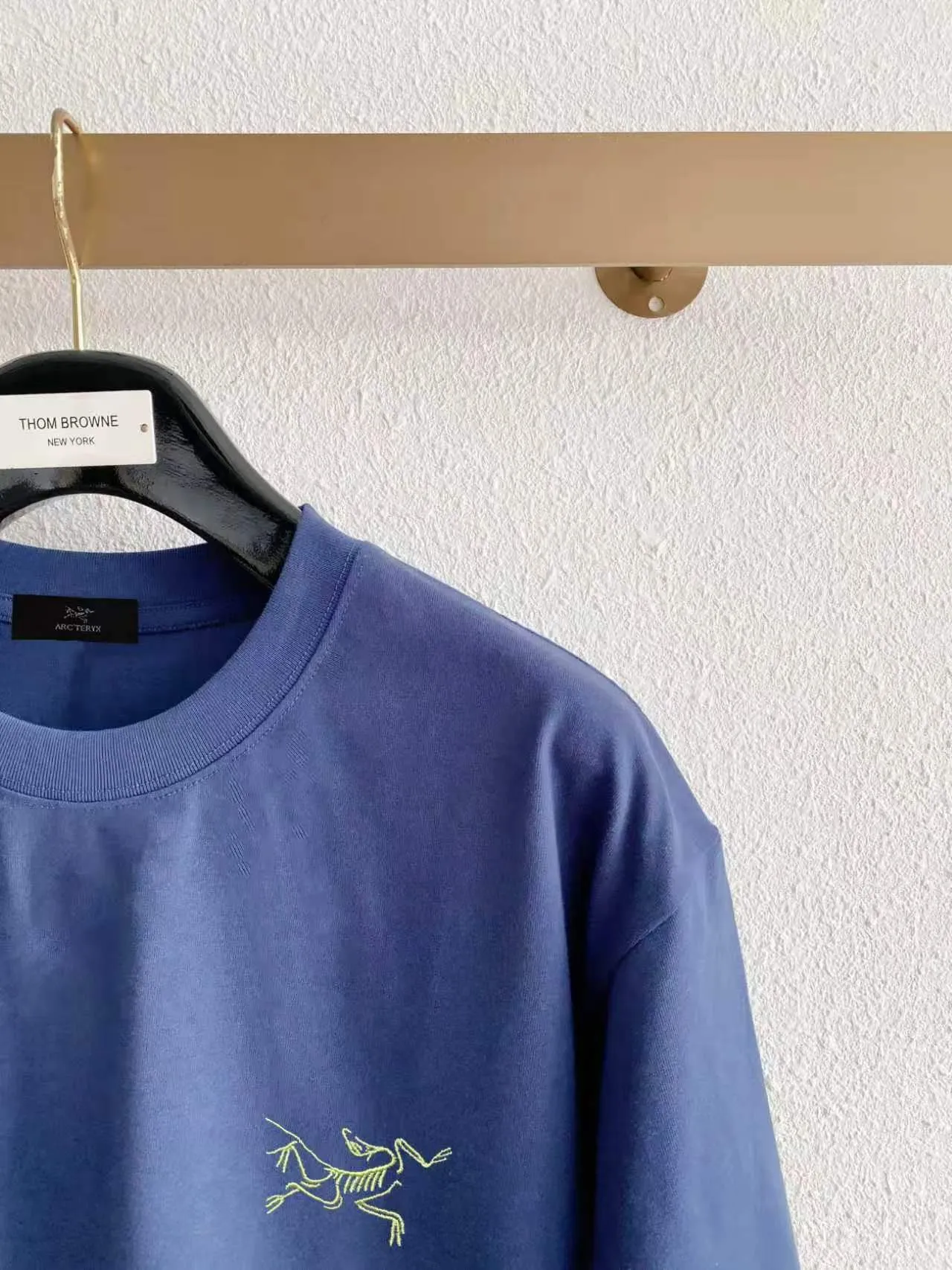 Arc’ter/ + New Arrival ， ， ， ， T Same Style。 :Black White Blue Gray Size:S（90-130 ） M（125-140 ） L（135-160 ） XL（160-180 ） XXL（180 ）